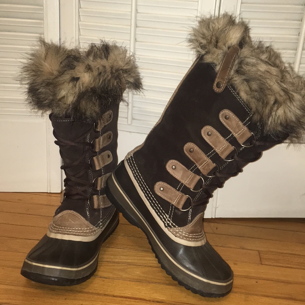 Sorel Joan of Arctic boots